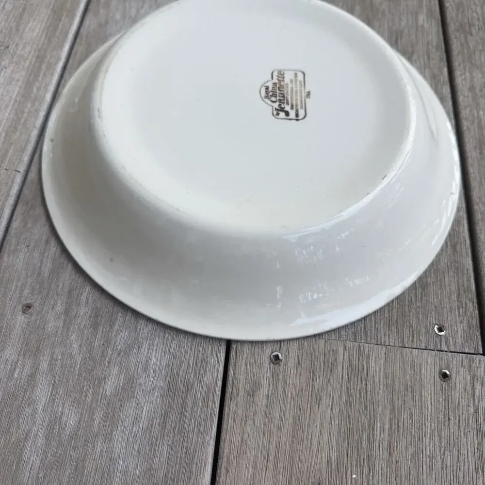 VTG 1983 Royal China By Jeanette Recipe Quiche Lorraine 11” Pie Plate Cottage